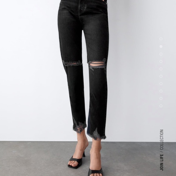 ZARA RIPPED MOM HIGH RISE JEANS - Picture 3 of 4